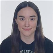 Profesora titulada con Máster y acreditaciones por el Instituto Cervantes, ofrece clases de Lengua Castella y Literatura e Historia y Geografía